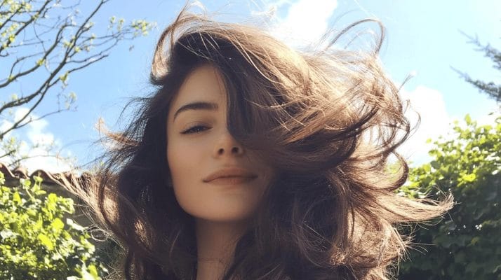 Yoğun Küllü Koyu Kumral Ile Etkileyici Saçlara Kavuşun 2 Leta Kozmetik